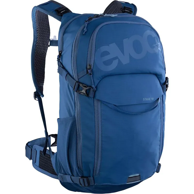 Reppu EVOC STAGE 18 L Sininen Nopea Toimitus