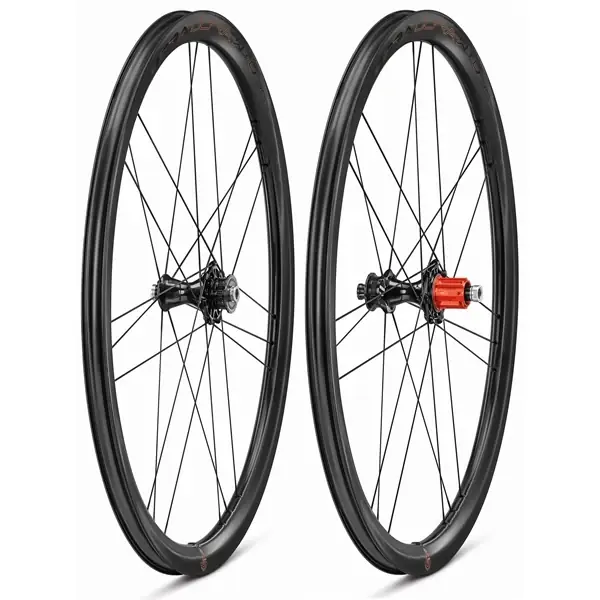 Alkuperäinen CAMPAGNOLO BORA ULTRA WTO 35 C23 DISC Tubeless Ready (Center Lock) -pyöräpari
