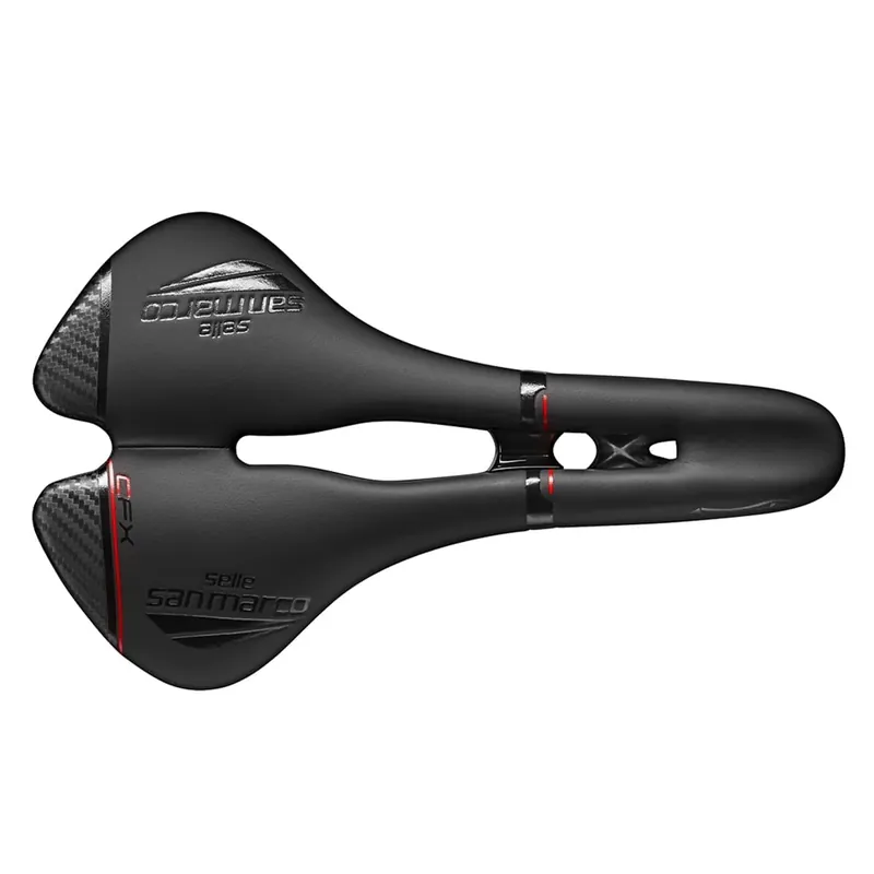 Satula SAN MARCO ASPIDE CARBON FX OPEN FIT WIDE Hiilikuitukiskot Musta Kuuma Tarjous