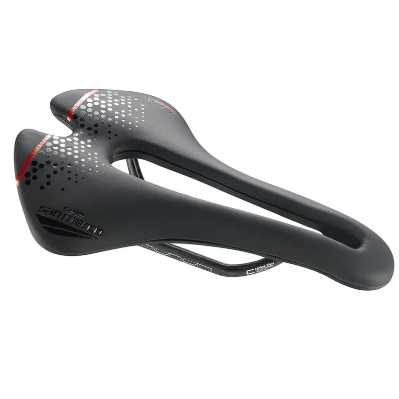 Viimeinen Mahdollisuus Satula SAN MARCO ASPIDE SHORT OPEN-FIT CARBON FX NARROW Hiilikuituputkiputket