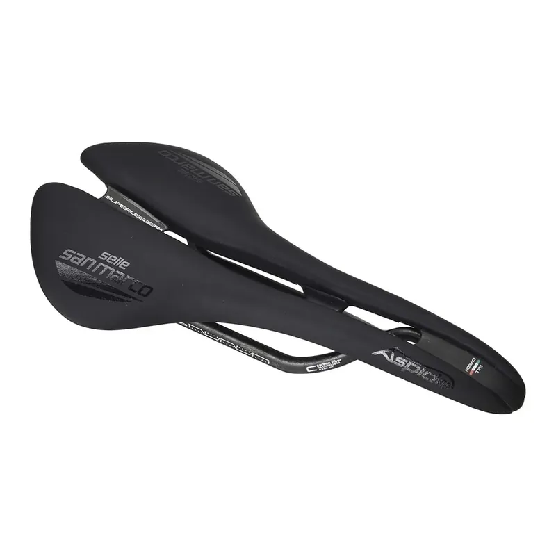 SAN MARCO ASPIDE SUPERLEGGERA OPEN FIT WIDE Hiilikiskot -satula Paras Hinta