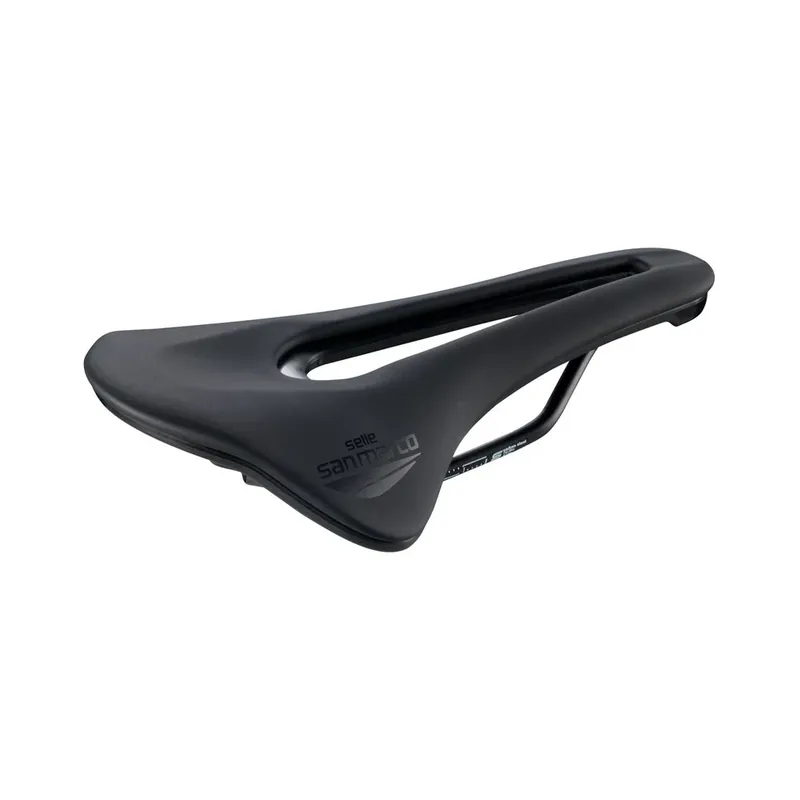 SAN MARCO SHORTFIT 2.0 OPEN-FIT SPORT L3 Leveys 155mm Komposiittikiskot -satula Superhinta