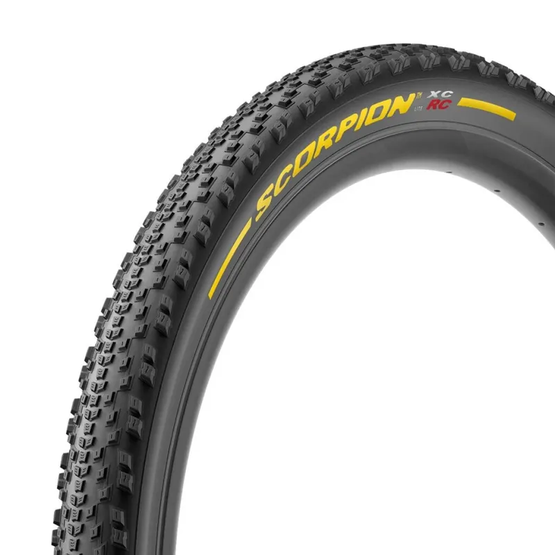 Rengas PIRELLI SCORPION XC RC COLOUR EDITION 29x2.40 Lite Tubeless Ready Joustava Musta Uusi Malli