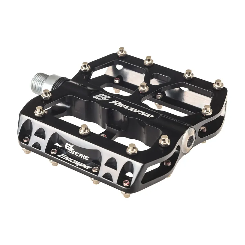 Tilaa Heti Tasopolkimet REVERSE COMPONENTS E-ESCAPE Musta