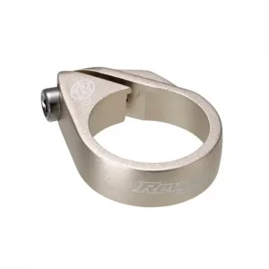 Aito REVERSE COMPONENTS BOLT -satulakiinnike hiekka