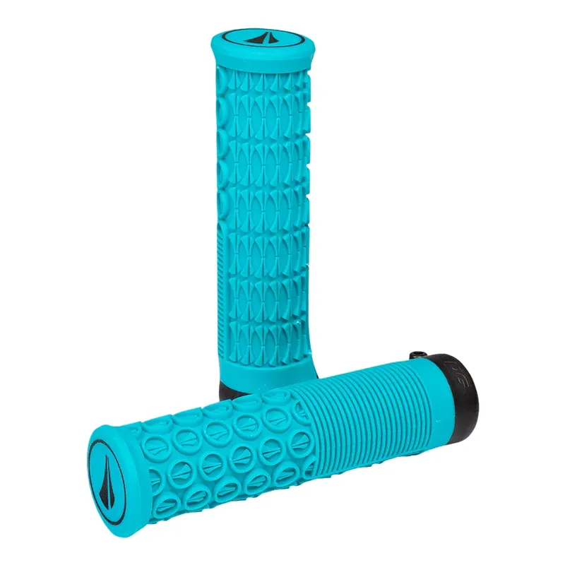 Erikoistarjous Gripit SDG THRICE 136 mm Turkoosi