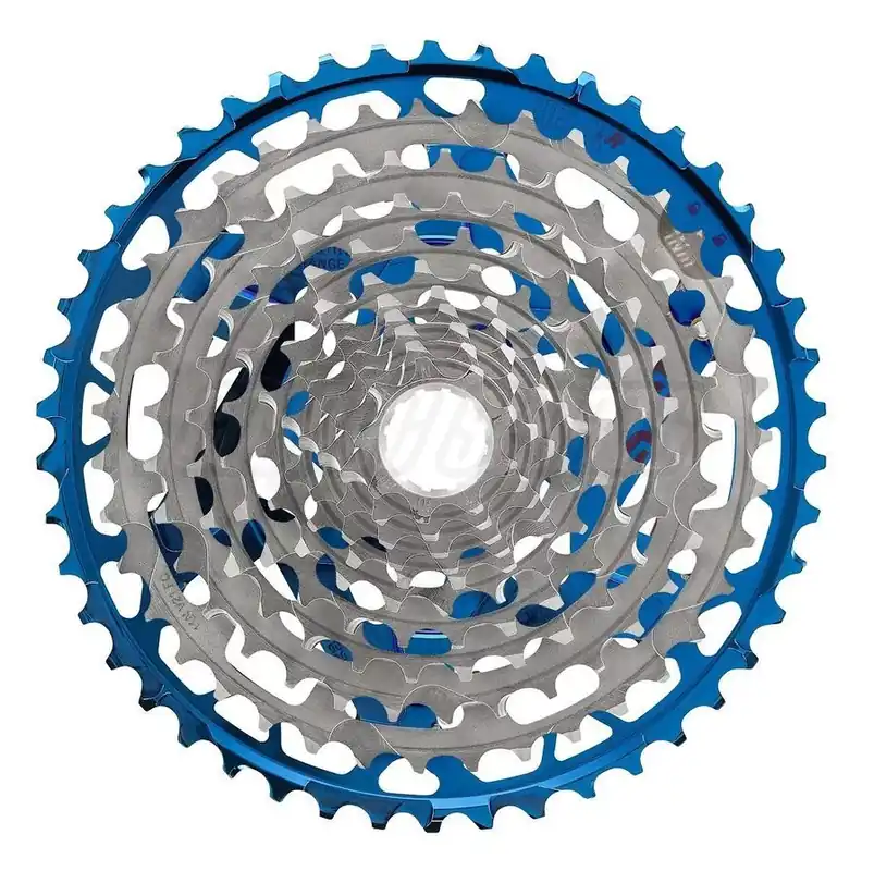 Tukkuhinta E-THIRTEEN Helix Race 12V -kasetti Sininen