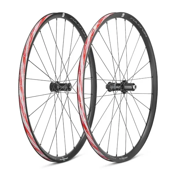 Bestseller FULCRUM RAPID RED AL 700c Tubeless Ready (Center Lock) Pyöräpari