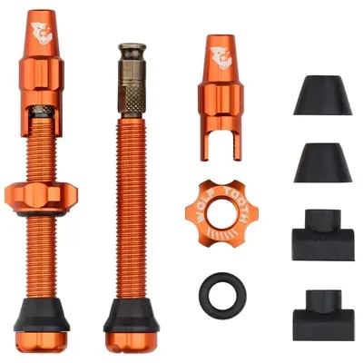 2 kpl n setti Tubeless-venttiilejä WOLF TOOTH CLIK VALVE Oranssi Tarjoushinta