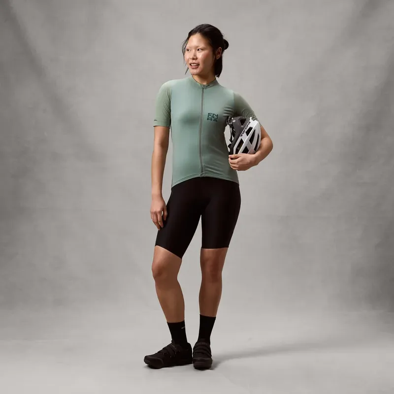 Paita ENDURA ALLTRACK RIDE Lyhythihainen Naisten Sage Green Ilmainen Palautus