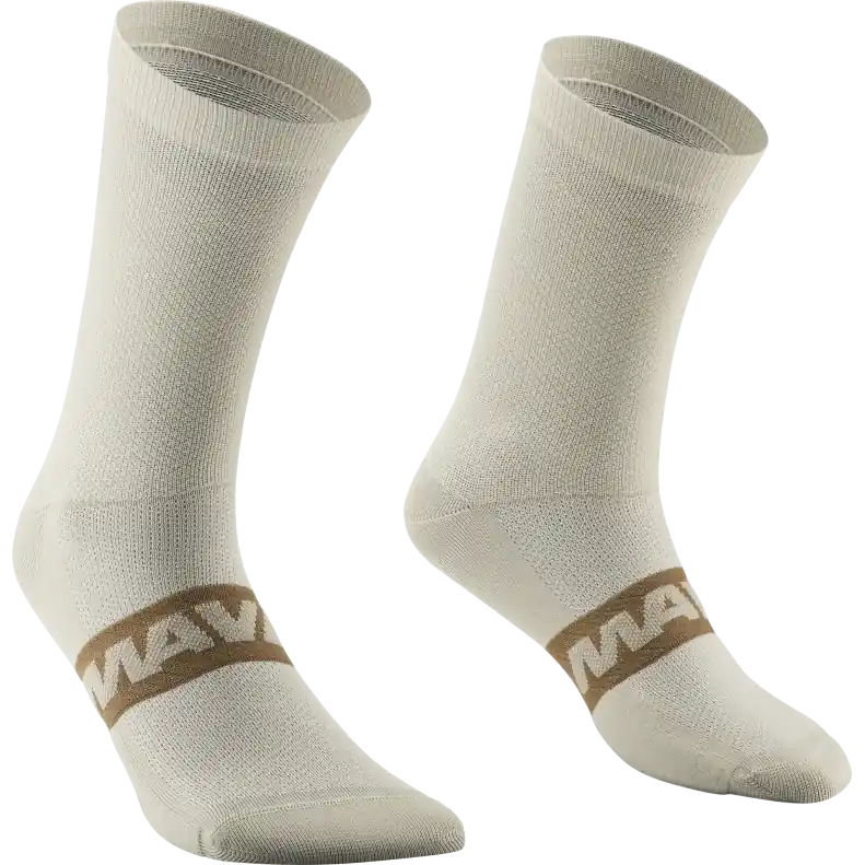 Korkea Laatu MAVIC ESSENTIAL MID -pyöräilysukat Beige