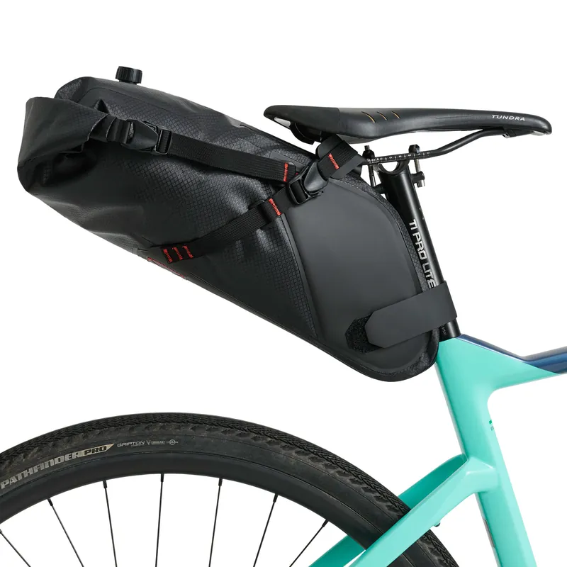 USWE ROLLTOP SADDLE BAG 9 L -satulalaukku Asiakkaiden Suosikki