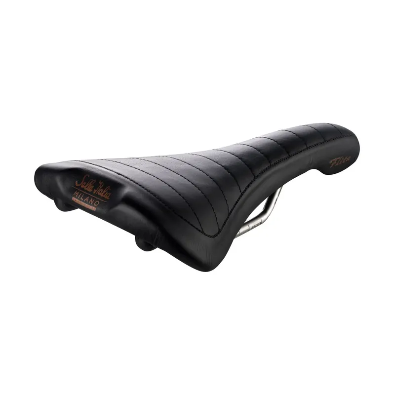 Aito Satula SELLE ITALIA FLITE BONNIE L1 146 mm Titaanikiskot