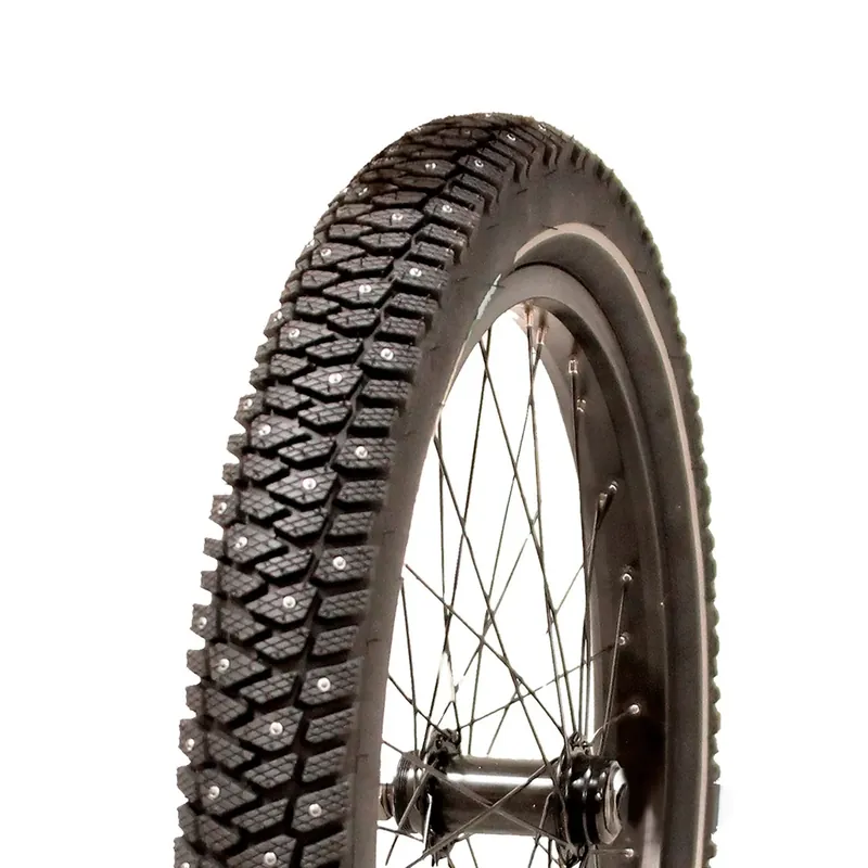 Loppuunmyynti Suomi Tyres Nastarengas Routa Cargo W196 24 x 2.4